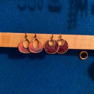 Set of 2 earrings